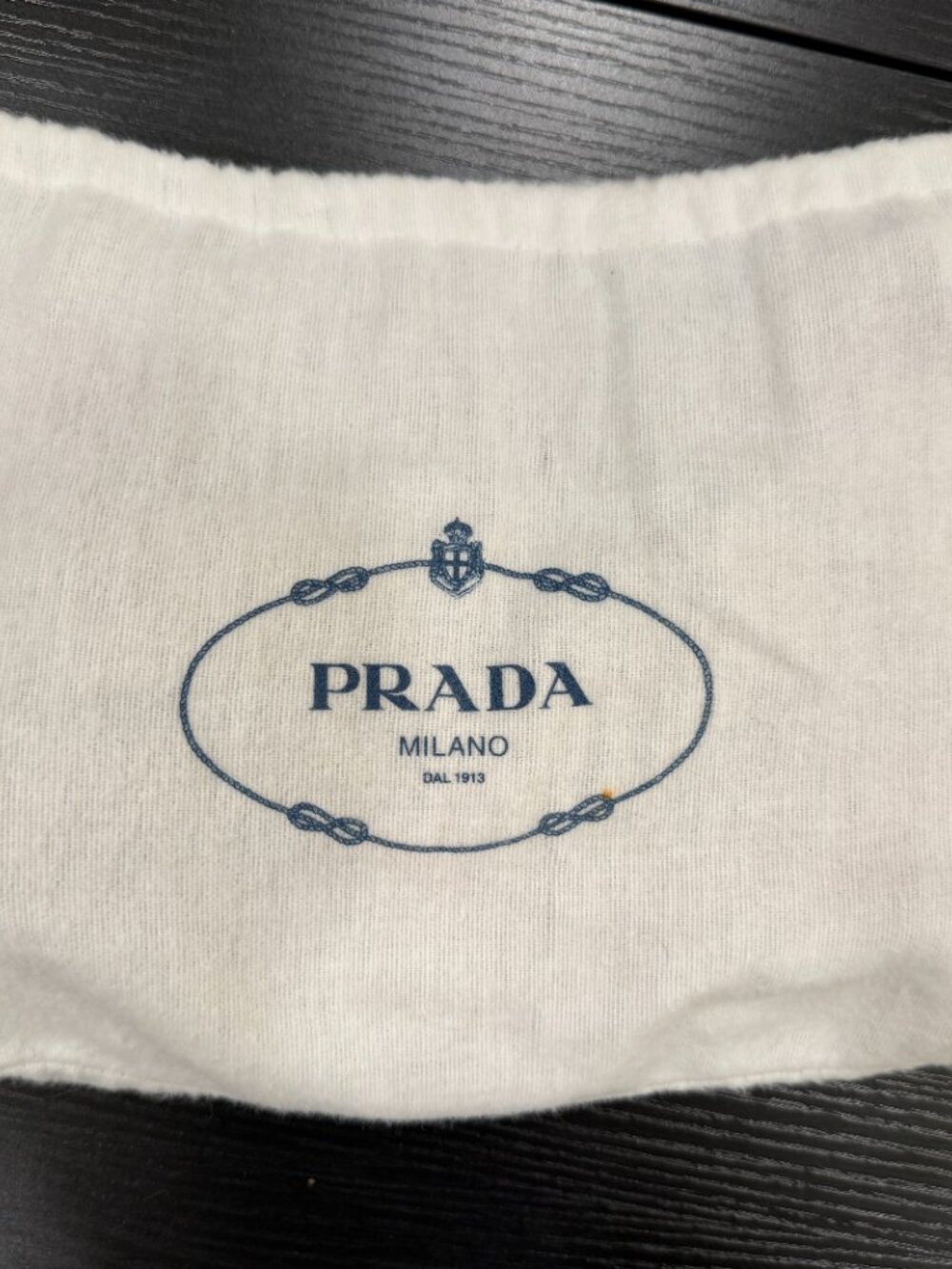 Prada Re-Edition 2005 in Saffiano Leather - Picture 3 of 8